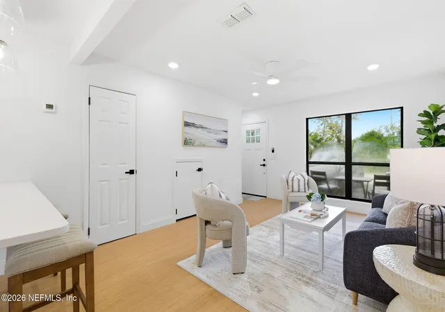 Photo 4 of Townhouse for sale at 2513 Waters Edge Dr, Neptune Beach, FL 32266 | MLS# 2145161 | Listing updated on 2026-10-02