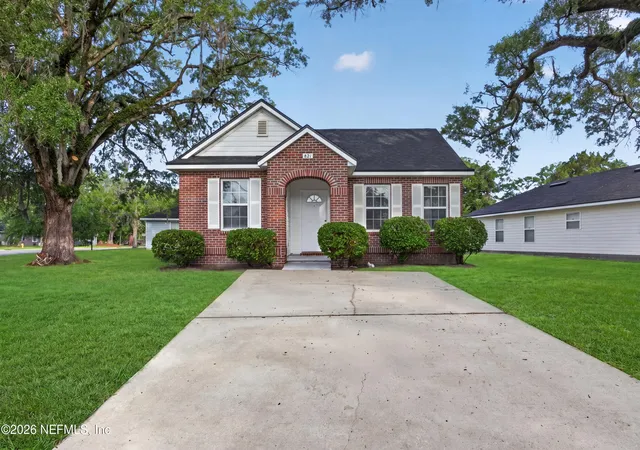2nd image of 821 Oak Arbor Cir, Jacksonville, FL 32206 | MLS# 2145045
