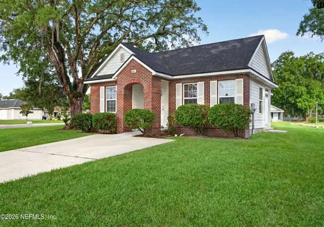 4th image of 821 Oak Arbor Cir, Jacksonville, FL 32206 | MLS# 2145045