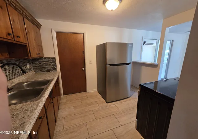4th image of 4245 Mcdaniel Dr, Jacksonville, FL 32210 | MLS# 2146858
