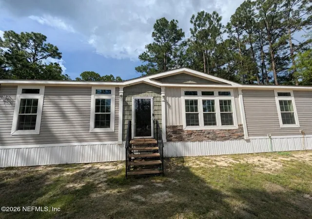 Homes for sale in Palatka, FL | 124 Jack Rd, Palatka, FL 32177 | MLS# 2145888