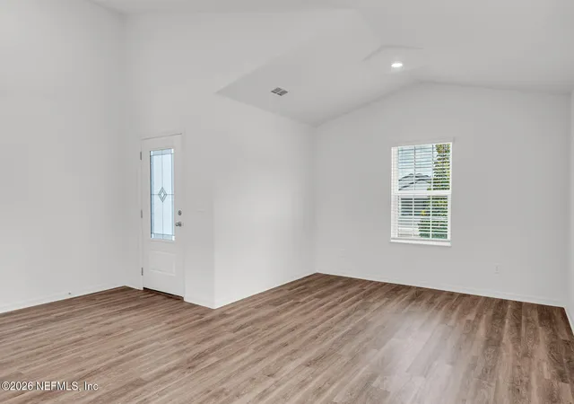 Photo 3 of Single family home for sale at 3135 Cottage Hl Pl, Green Cove Springs, FL 32043 | MLS# 2145086 | Listing updated on 2026-10-02