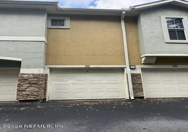 Homes for sale in Jacksonville, FL | 8539 W Gate Pkwy #1735, Jacksonville, FL 32216 | MLS# 2145097