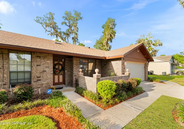 2nd image of 526 Samuel Huntington St, Orange Park, FL 32073 | MLS# 2145480