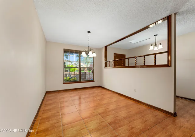 5th image of 526 Samuel Huntington St, Orange Park, FL 32073 | MLS# 2145480