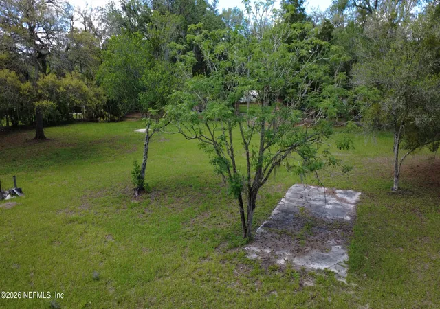 Photo 3 of Sale Pending at 123 Willis Rd, Interlachen, FL 32148 | MLS# 2145678 | Listing updated on 2026-05-22