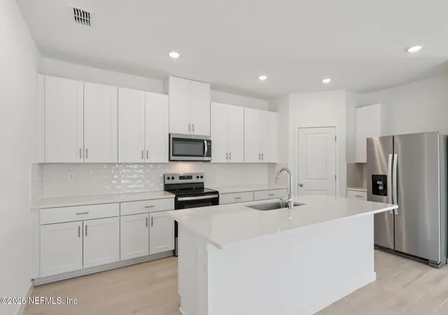 4th image of 7755 Cahill Ln, Jacksonville, FL 32219 | MLS# 2147571