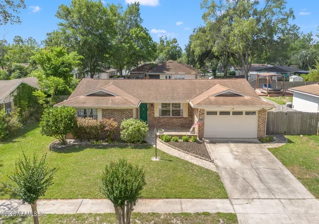 Homes for sale in Orange Park, FL | 1661 Bartlett Ave, Orange Park, FL 32073 | MLS# 2145695