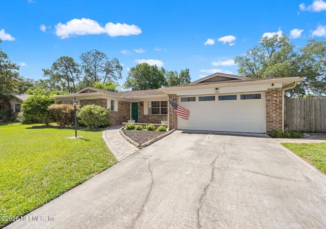 Homes for sale in Orange Park, FL | 1661 Bartlett Ave, Orange Park, FL 32073 | MLS# 2145695