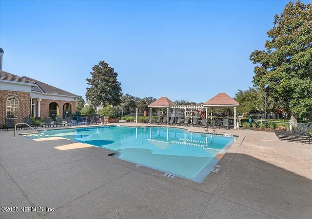 Homes for sale in Jacksonville, FL | 10901 Burnt Mill Road, Jacksonville, FL 32256 | Houzeo