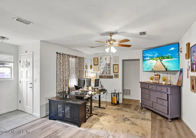 4th image of 6145 Vasari Dr, Jacksonville, FL 32216 | MLS# 2146127