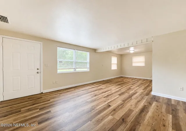 5th image of 6009 Verdes Rd, Jacksonville, FL 32244 | MLS# 2145796