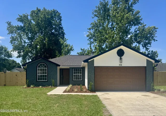 Photo 2 of Single family home for sale at 306 Fawnridge Ln, Orange Park, FL 32073 | MLS# 2145886 | Listing updated on 2026-09-01