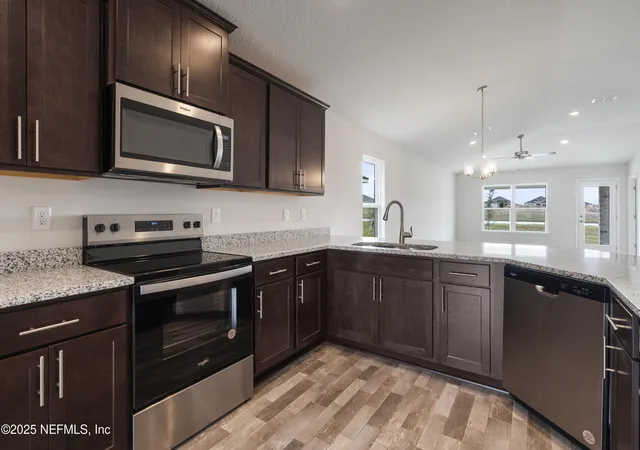 Photo 4 of Single family home for sale at 3310 Meadow Ridge Pl, Green Cove Springs, FL 32043 | MLS# 2145851 | Listing updated on 2026-10-05