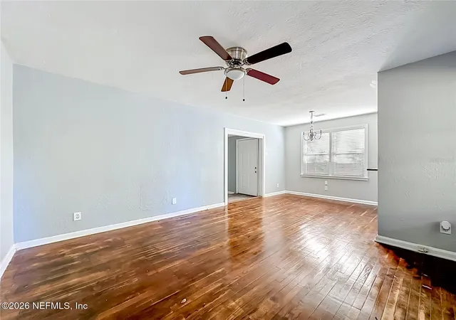 3rd image of 3323 Post St, Jacksonville, FL 32205 | MLS# 2145936