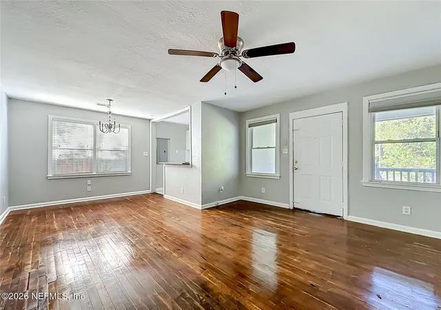 4th image of 3323 Post St, Jacksonville, FL 32205 | MLS# 2145936