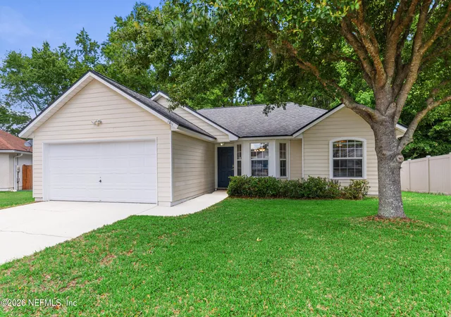 Photo 2 of Single family home for sale at 1811 Dahlia Ct, Middleburg, FL 32068 | MLS# 2146901 | Listing updated on 2026-08-26