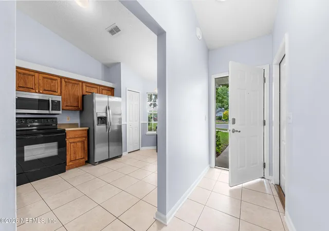 Photo 3 of Single family home for sale at 1811 Dahlia Ct, Middleburg, FL 32068 | MLS# 2146901 | Listing updated on 2026-08-26