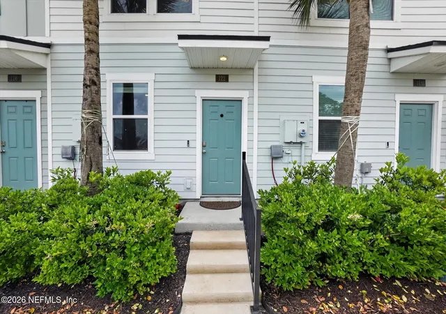 Homes for sale in St. Augustine, FL | 122 Elmhurst Ln, St. Augustine, FL 32084 | MLS# 2147353