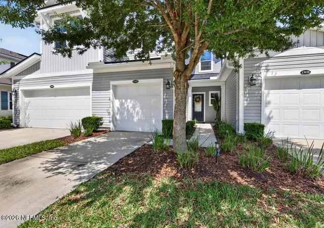Photo 2 of Townhouse for sale at 13935 Molina Dr, Jacksonville, FL 32256 | MLS# 2146013 | Listing updated on 2026-07-14