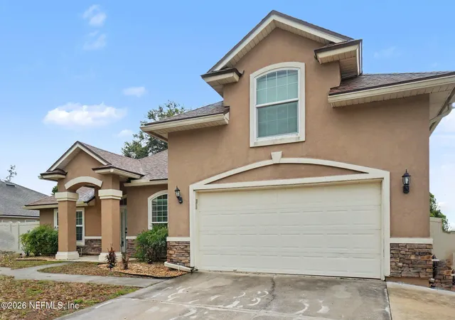 Photo 2 of Sale Pending at 663 Mandy Oaks Dr, Jacksonville, FL 32220 | MLS# 2146282 | Listing updated on 2026-08-17