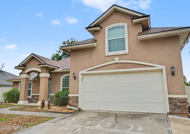 Photo 3 of Sale Pending at 663 Mandy Oaks Dr, Jacksonville, FL 32220 | MLS# 2146282 | Listing updated on 2026-08-17