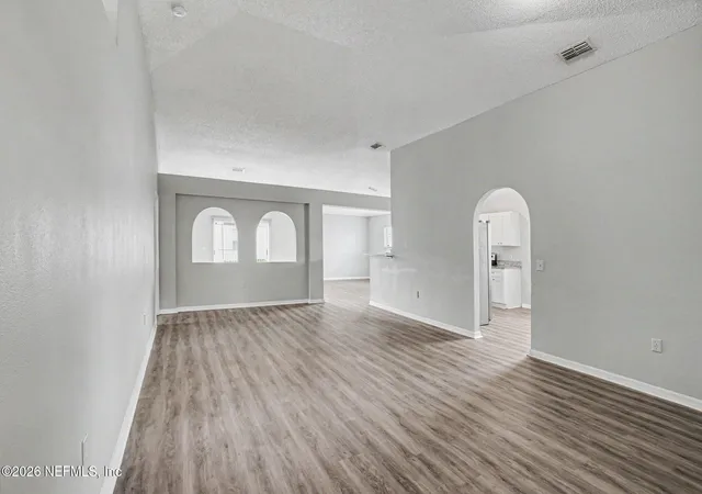 4th image of 7341 Overland Park Blvd, Jacksonville, FL 32244 | MLS# 2146773