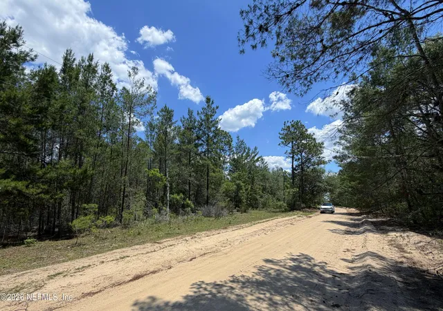 Photo 4 of Land for sale at 0 Caribbean St, Interlachen, FL 32148 | MLS# 2146296 | Listing updated on 2026-07-07