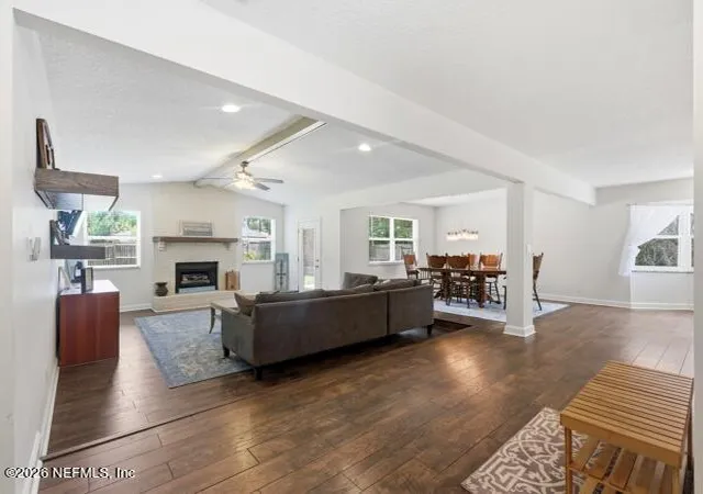 5th image of 17 Oaks Dr, Jacksonville Beach, FL 32250 | MLS# 2148817