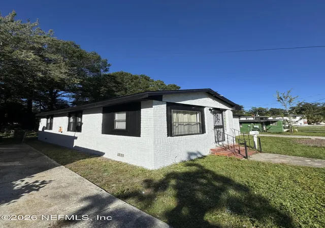 8th image of 1631 Mcconihe St, Jacksonville, FL 32209 | MLS# 2146357