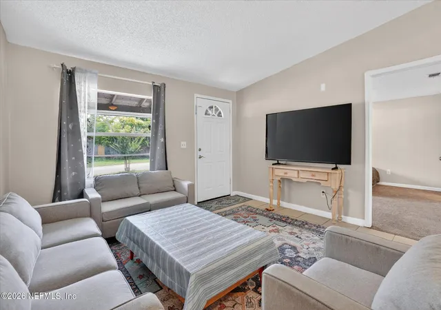 5th image of 10983 Weymouth Cir N, Jacksonville, FL 32246 | MLS# 2147630