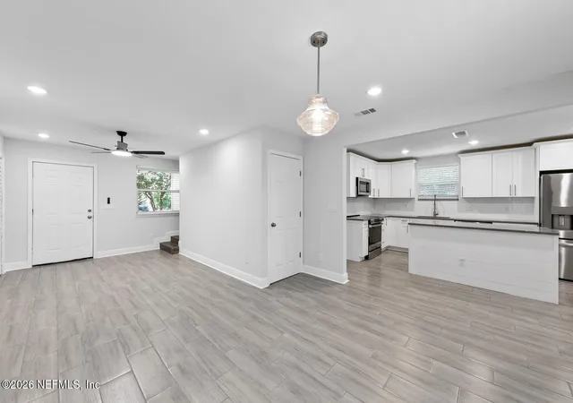 4th image of 9811 Ridge Blvd Blvd, Jacksonville, FL 32208 | MLS# 2146685