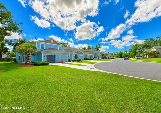 3rd image of 358 Aralia Ln, Jacksonville, FL 32216 | MLS# 2146789