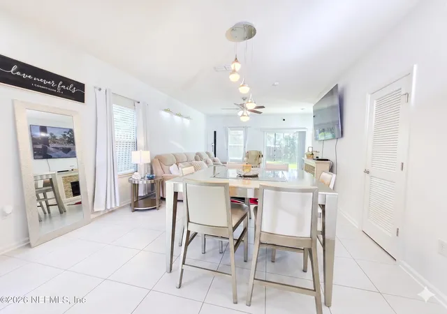 5th image of 358 Aralia Ln, Jacksonville, FL 32216 | MLS# 2146789