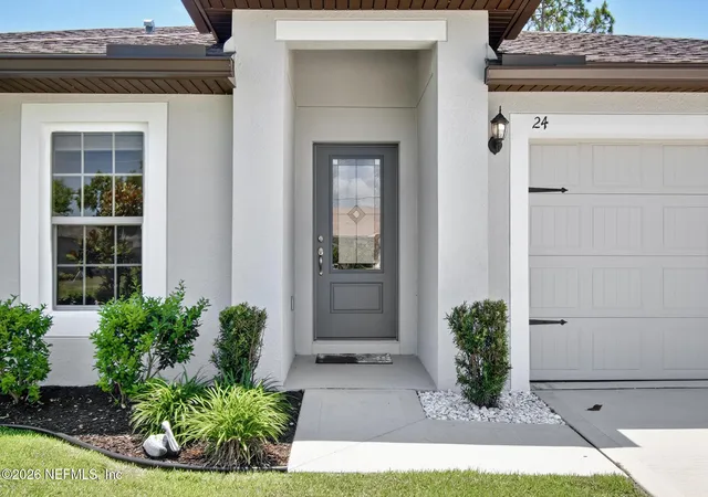 Photo 3 of Single family home for sale at 24 Perkins Ln, Palm Coast, FL 32164 | MLS# 2146508 | Listing updated on 2026-09-09