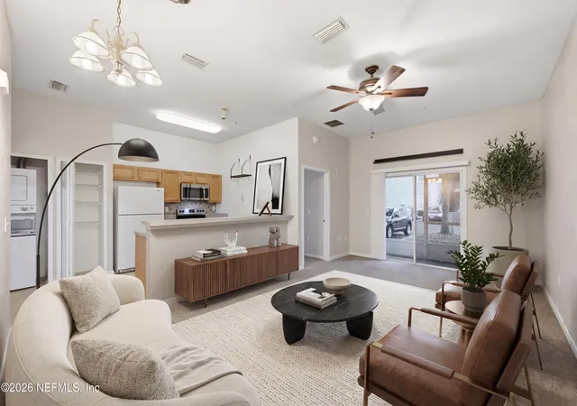 Listing Photo 4 - Condo for sale in building located at 6087 Maggies Cir, Jacksonville, FL 32244 - Unit #103