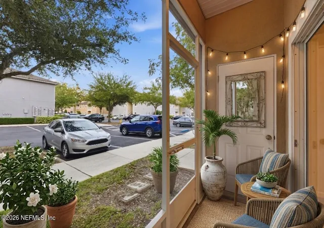 Listing Photo 5 - Condo for sale in building located at 6087 Maggies Cir, Jacksonville, FL 32244 - Unit #103