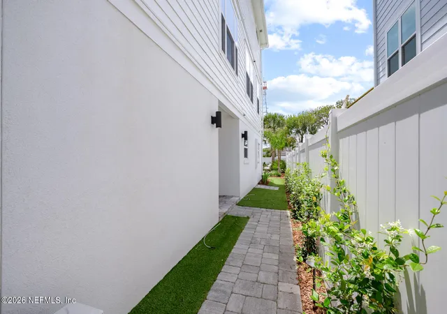Homes for sale in Jacksonville Beach, FL | 1818 2Nd St N, Jacksonville Beach, FL 32250 | MLS# 2147498