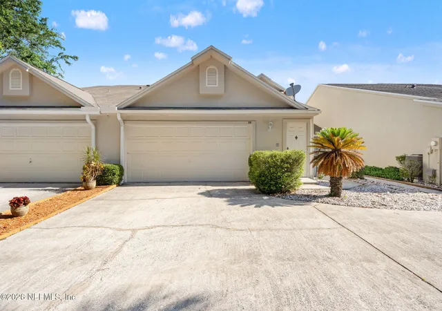 Homes for sale in Orange Park, FL | 59 Fox Valley Dr, Orange Park, FL 32073 | MLS# 2146647