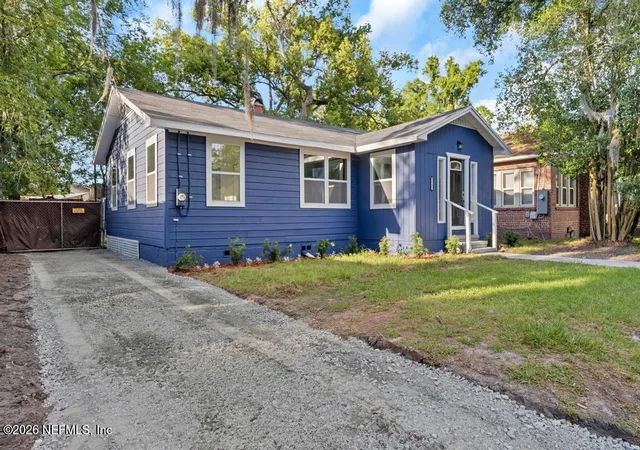 Photo 3 of Single family home for sale at 4757 Kingsbury St, Jacksonville, FL 32205 | MLS# 2146750 | Listing updated on 2026-09-06