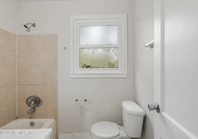 3rd image of 1650 W 34Th St, Jacksonville, FL 32209 | MLS# 2146674