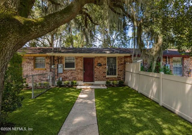 Photo 1 of Condo for sale at 4417 Ken Knight Dr N, Jacksonville, FL 32209 | MLS# 2150788 | Listing updated on 2026-08-10