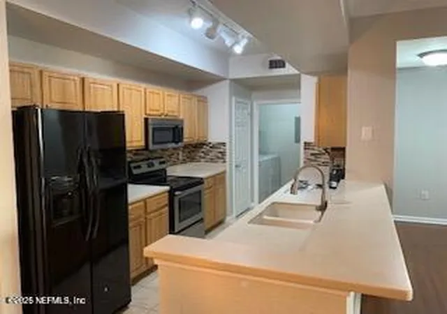 Homes for sale in Jacksonville, FL | 10075 N Gate Pkwy #602, Jacksonville, FL 32246 | MLS# 2146861