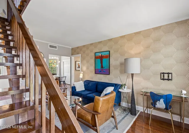 Listing Photo 5 - Condo for sale in building located at 834 Cedar St, Jacksonville, FL 32207 - Unit #834