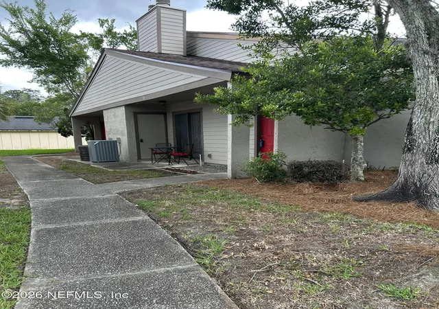 Homes for sale in Jacksonville, FL | 8300 Plaza Gate Ln S #1173, Jacksonville, FL 32217 | MLS# 2146953