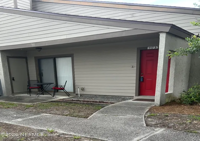 Homes for sale in Jacksonville, FL | 8300 Plaza Gate Ln S #1173, Jacksonville, FL 32217 | MLS# 2146953