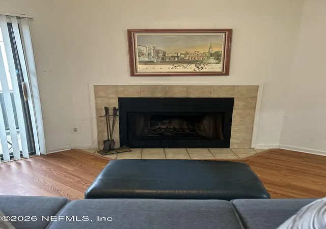Homes for sale in Jacksonville, FL | 8300 Plz Gate Ln S, Jacksonville, FL 32217