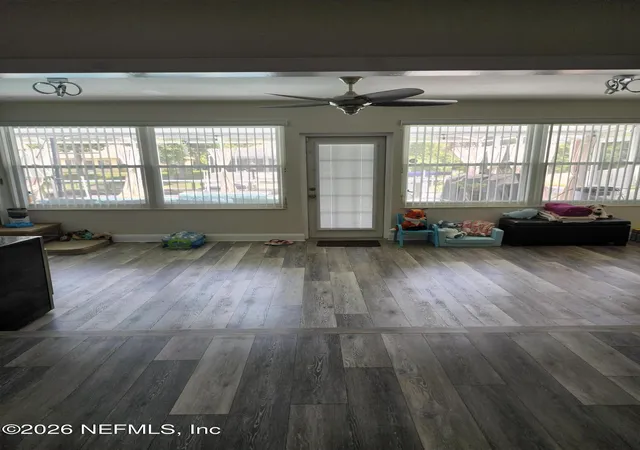 Photo 4 of Single family home for sale at 4 Chippeway Ct, Palm Coast, FL 32137 | MLS# 2148013 | Listing updated on 2026-10-05