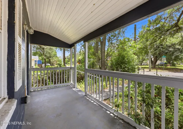Photo 3 of Single family home for sale at 1533 E 12th Street, Jacksonville, FL 32206 | MLS# 2146941 | Listing updated on 2026-07-10