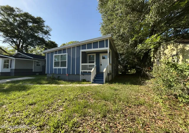 2nd image of 2065 W 14th St, Jacksonville, FL 32209 | MLS# 2147925